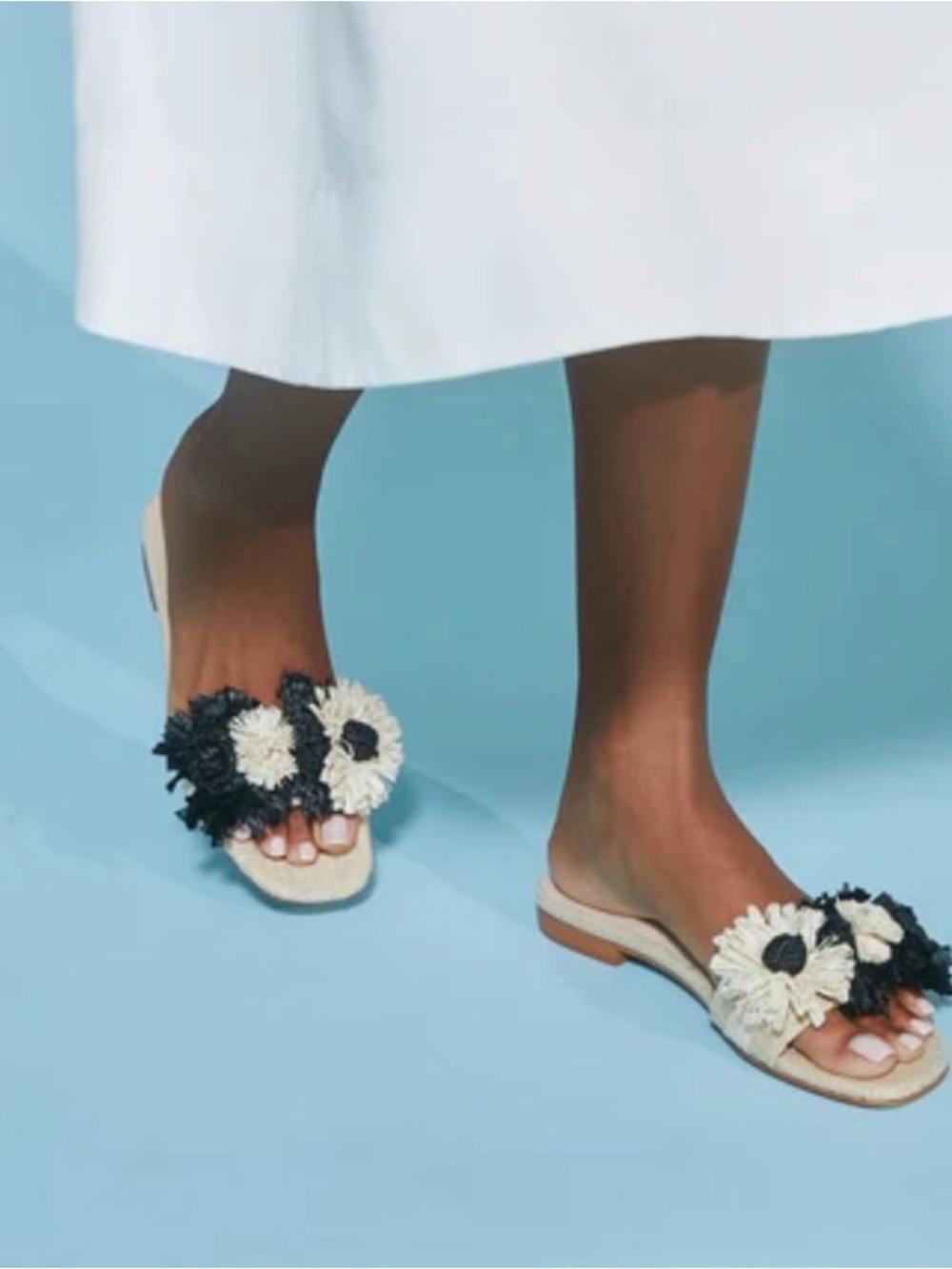 Tuckernuck Raffia Naomi Floral Fringe Sandals - Size 6
